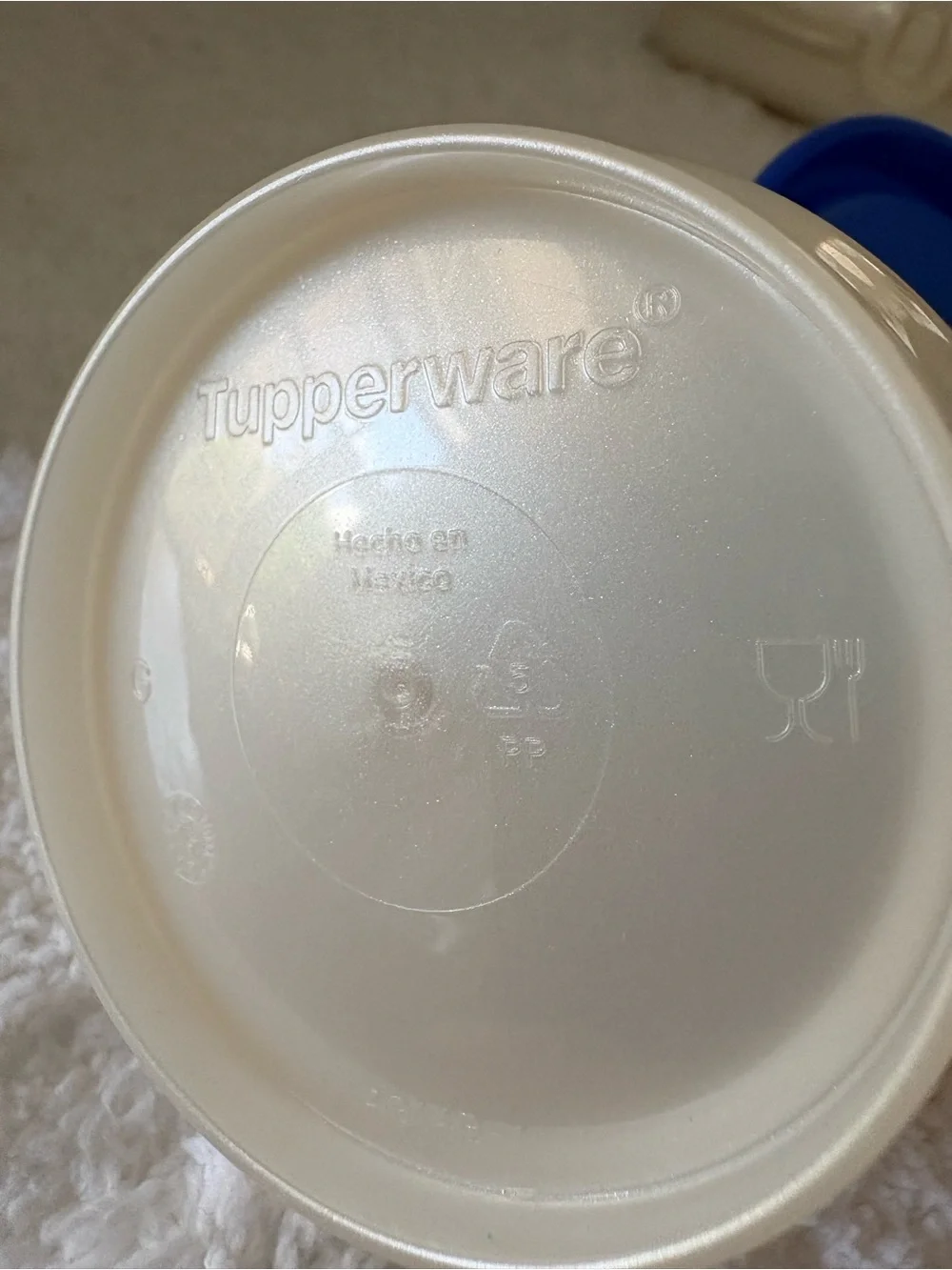 Tupperware Kids Disney Beauty & the Beast Sandwich Keeper & Snack Cup Set 1990’s